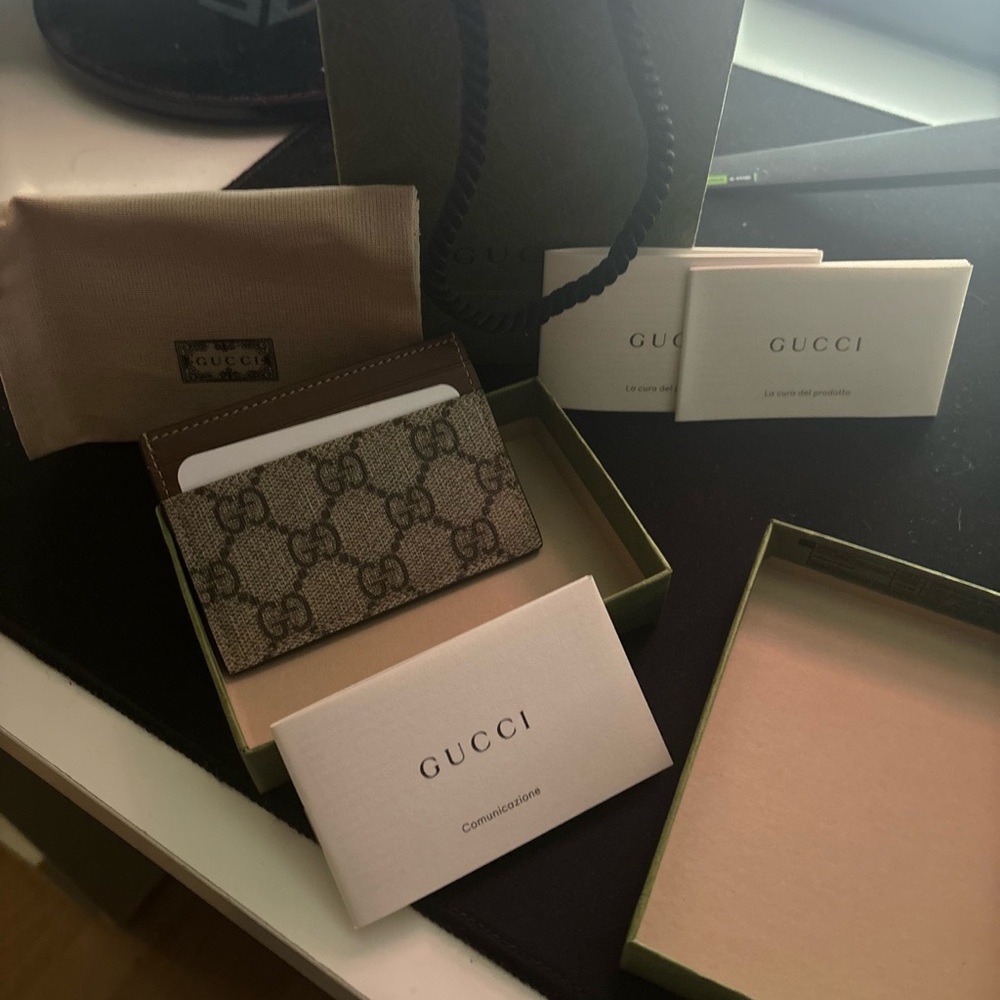 Gucci Brown and Tan GG Card Holder